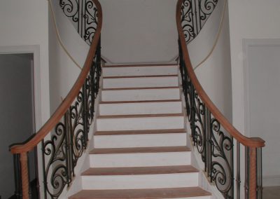 grand foyer stairs
